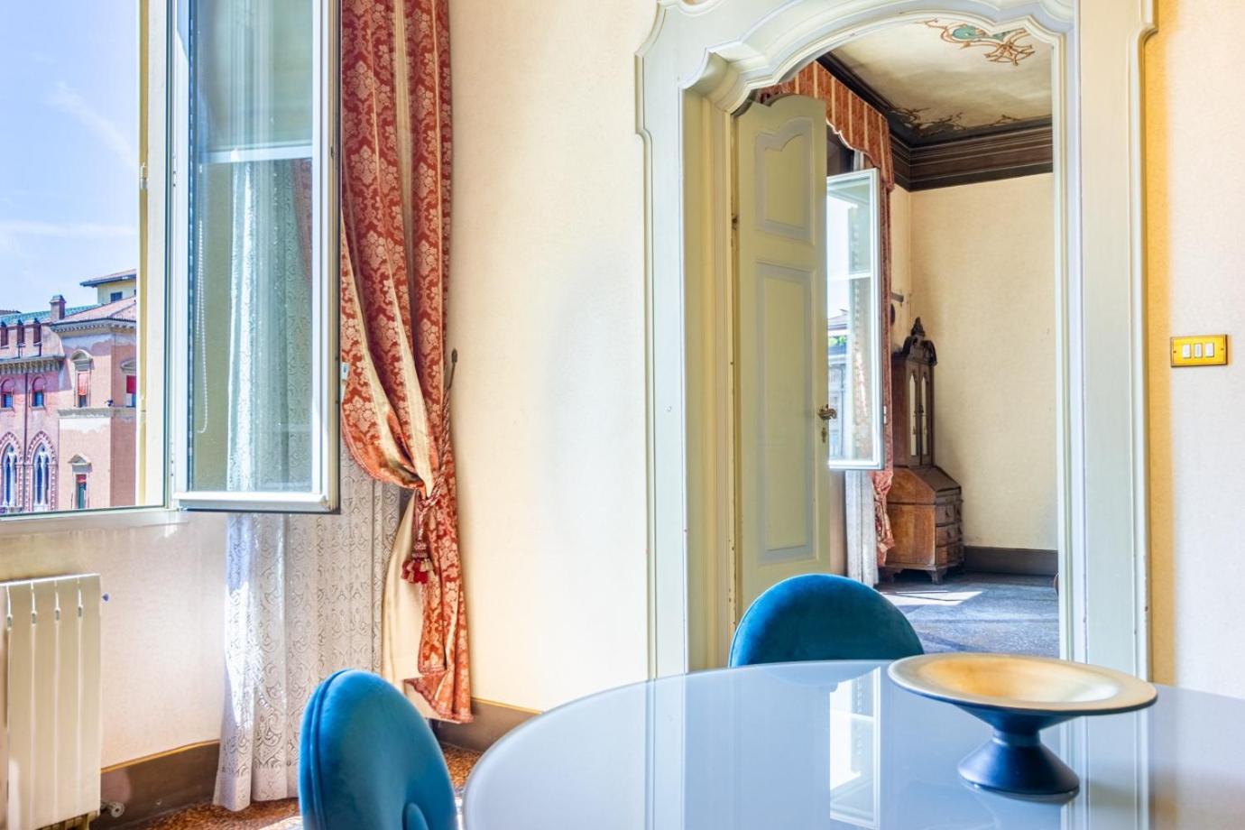Casa Hygiea In Canton De' Fiori Болоня Екстериор снимка